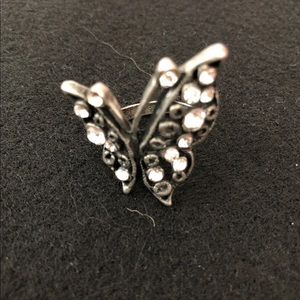 Butterfly ring